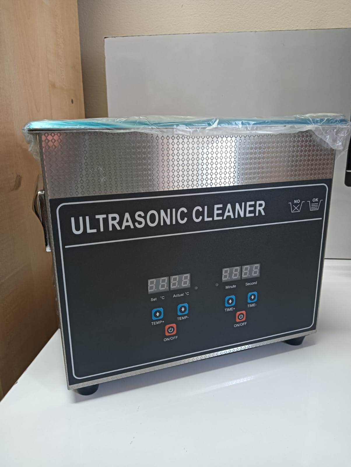 Ultrasonic Cleaner